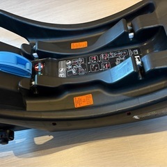 【決まりました】ベビーシートとI-Baseセットの画像