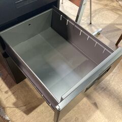 【愛品館 市原店】スチール片袖机｜オフィスデスク鍵1個付の画像