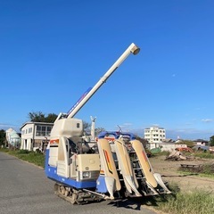 埼玉発　イセキコンバイン　ビバ320 中古品　稼働時間は199時間　動作確認済みの画像