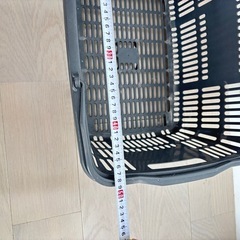 ショッピングカゴの画像