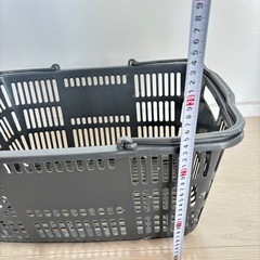 ショッピングカゴの画像