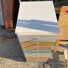 収納ボックスの画像
