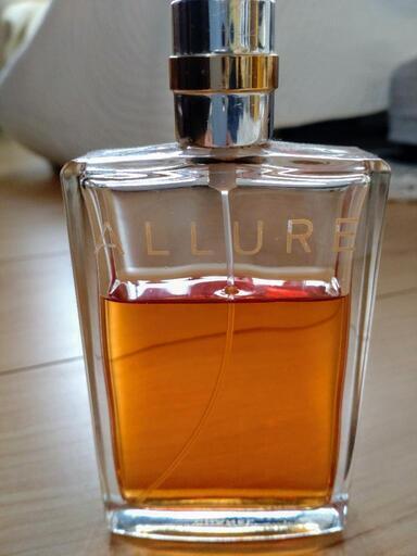 CHANEL✨ALLURE〜EAU DE TOILETTE
