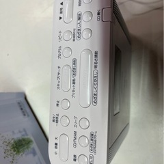 TOSHIBA 東芝 TY-CDR8　CDラジオ　クロックラジオ　目覚まし機能 ホワイト 中古品 ③の画像