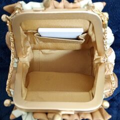 布製ポーチ 箱付き新品未使用の画像