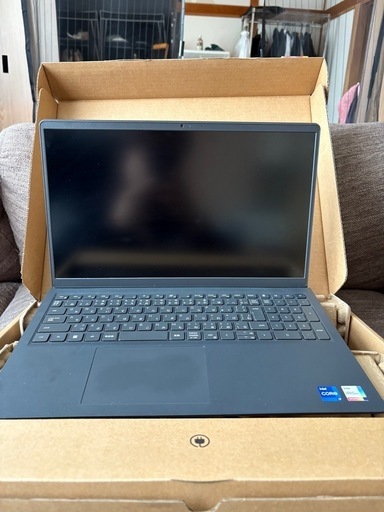 DELL Inspiron 15 3530ノートパソコン
