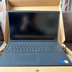 DELL Inspiron 15 3530ノートパソコン