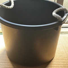 【取引中】バスケット 洗濯物かご 買い物かご 丸型