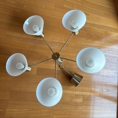 【IKEA】シャンデリアの画像