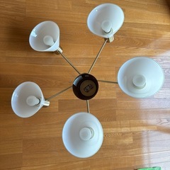 【IKEA】シャンデリアの画像