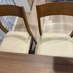 ニトリ　ダイニングテーブルセットの画像