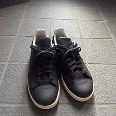 adidas スタンスミス