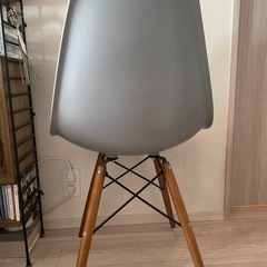 イームズチェア　リプロダクト品　日本製の画像