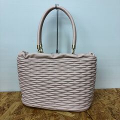 【ジャングルジャングル岩出店】【A584】キルトトートバッグ FURLA ピンクの画像