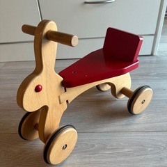 木製　室内用うさぎ四輪車の画像