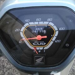スーパーカブ110  JA10　　走行04140km　　値下げ不可