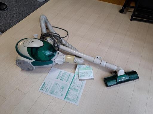 新品紙パック付き三菱紙パック式掃除機 (禁煙ペット無し環境)