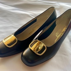【美品】Salvatore Ferragamo　　　　　　　　フ...