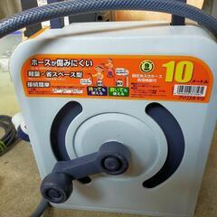【受渡しが決定しました】アイリスオーヤマ 高圧洗浄機 イエロー FBN-401　電源延長コードとホースリール付き！の画像