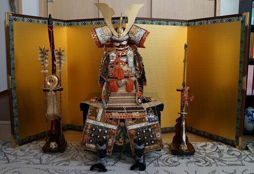 端午の節句・甲冑・弓・太刀セット　金屏風付