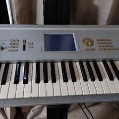KORG TRITON 61Key（初代）中古　譲ります