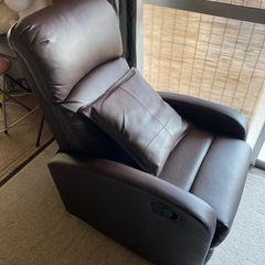【決定しました！】超美品‼️1人がけリクライニングチェア