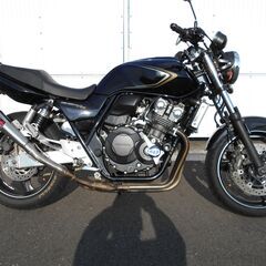 CB４００SF  Revo  ３００台限定車　スペシャルエディション　相場は１００万円前後ですの画像