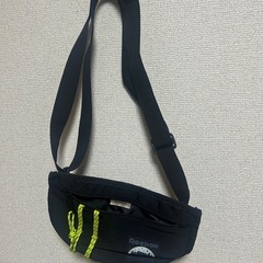 新品★リーボックウエストバック★