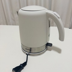 【引渡決定】【美品】電気ケトル 1L アイリスオーヤマ IKE-D1000【AR対応】の画像