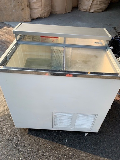 サンヨー冷水ショーケース（中古品）