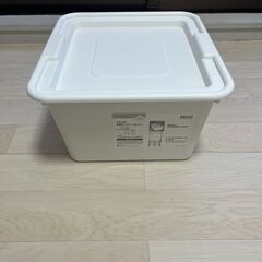 フタ付き収納ボックス
