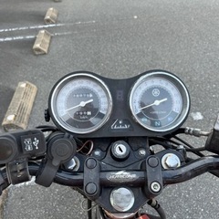 ヤマハYB125SP(原付二種)の画像