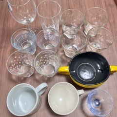 グラス中心食器類