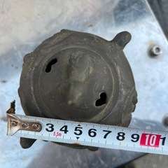 銅製の香炉の画像