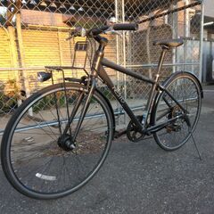 NESTO　クロスバイクです。　ＬＥＤオートライト、外装７段ギア...