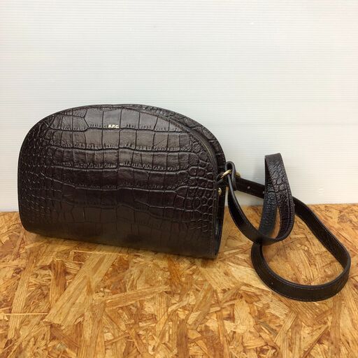 【A589】ショルダーバッグ APC 型押し  ダークボルドー