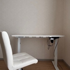 【お取引中】電動昇降デスク