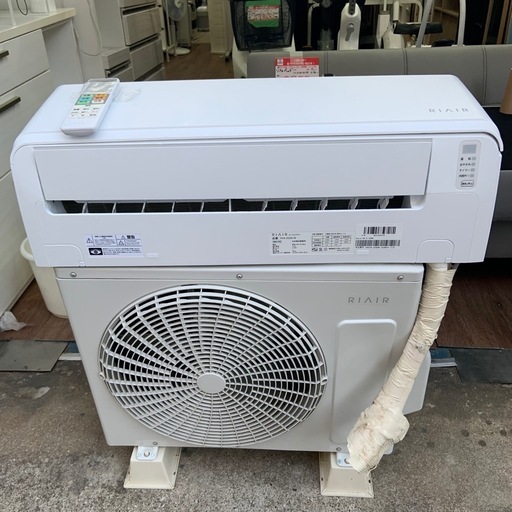 2023年製　ヤマダ　ルームエアコン　2.2kw YHA-S22N-W