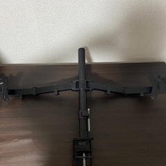 デュアルモニターアーム
