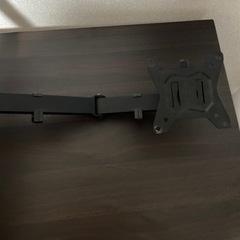 デュアルモニターアームの画像