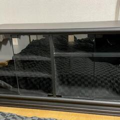 テレビボードの画像