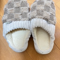 室内スリッパ　27センチ