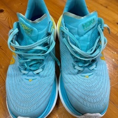 HOKAランニングシューズ