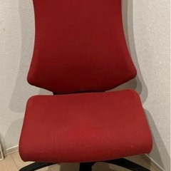 イトーキ4脚の画像