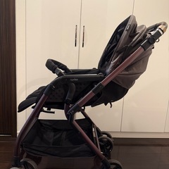 アップリカベビーカー・オプティアクッショングレイス(定価75000円)
