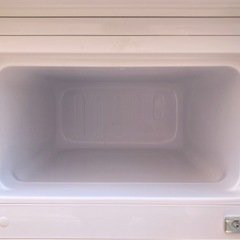 Hisense 93L 冷蔵庫　HR-B95A
の画像