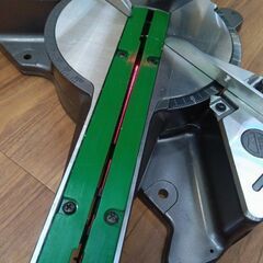 HiKOKI ハイコーキ C3606DRB 36V コードレス卓上スライド丸のこ 本体のみ【船橋馬込店】【店頭取引限定】【中古】管理番号：ITU8MFW5AUKKの画像