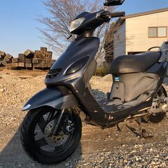 グランドアクシス100の画像