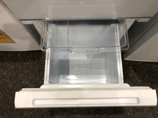 Hisense ハイセンス 2ドア冷蔵庫 HR-G13B-W 134L 2021年製