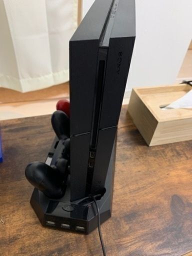 [値下げ] PS4、ゲームソフト、コントローラー2つ